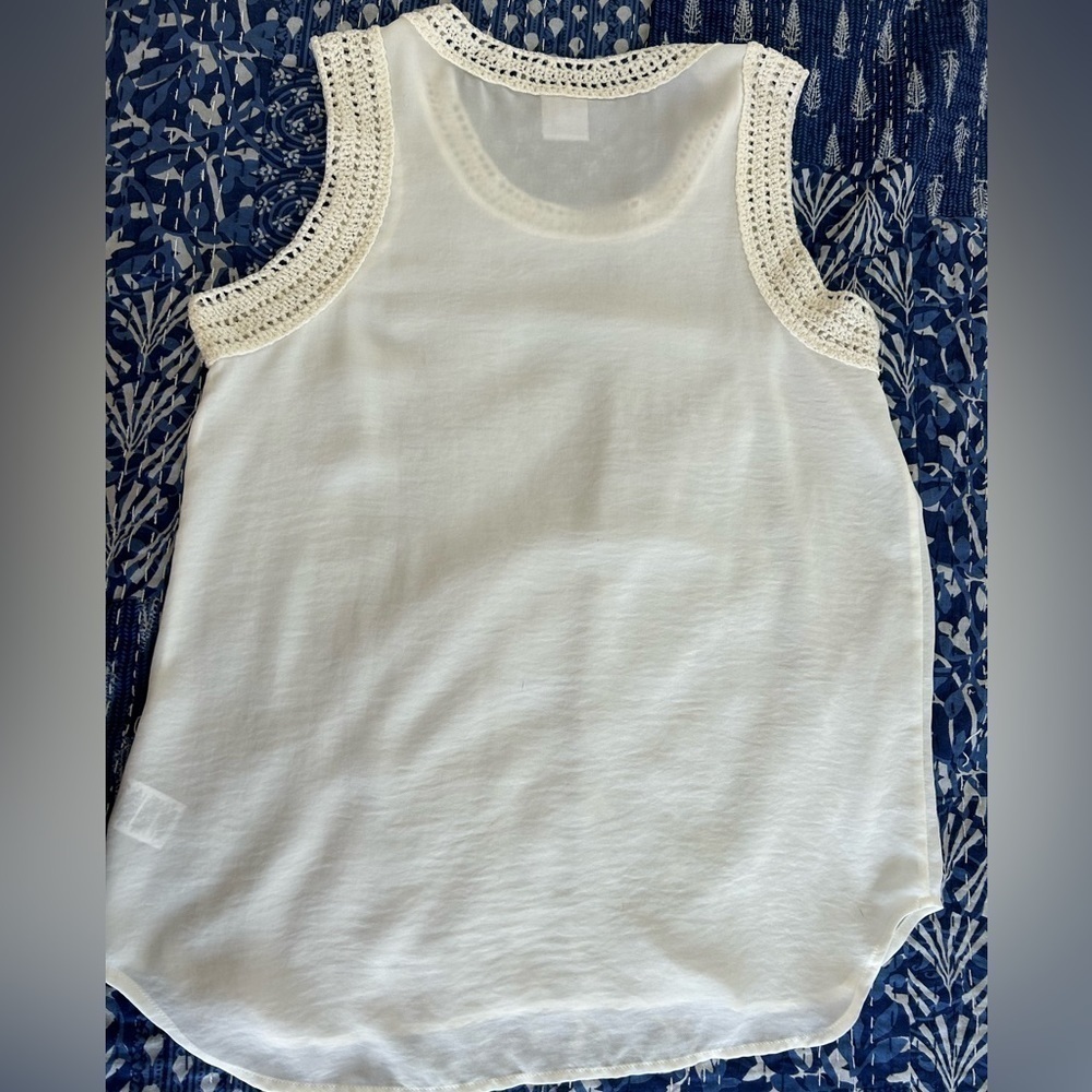 CAbi MARISA BLOUSE CROCHET TRIM - Picture 3 of 6